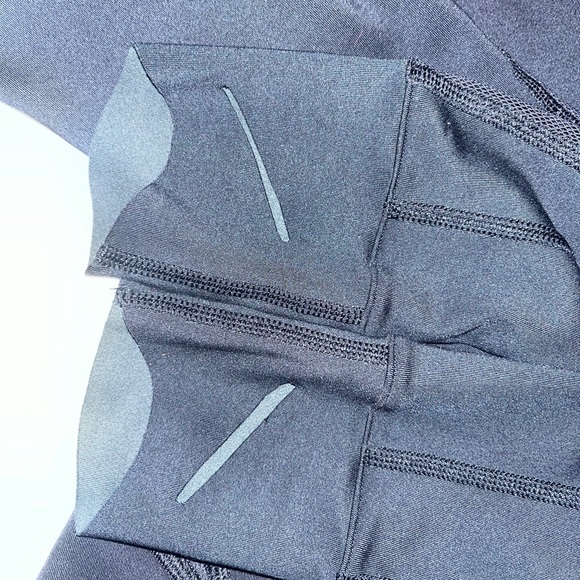 UNDER ARMOUR Long sleeve top - Picture 7 of 9